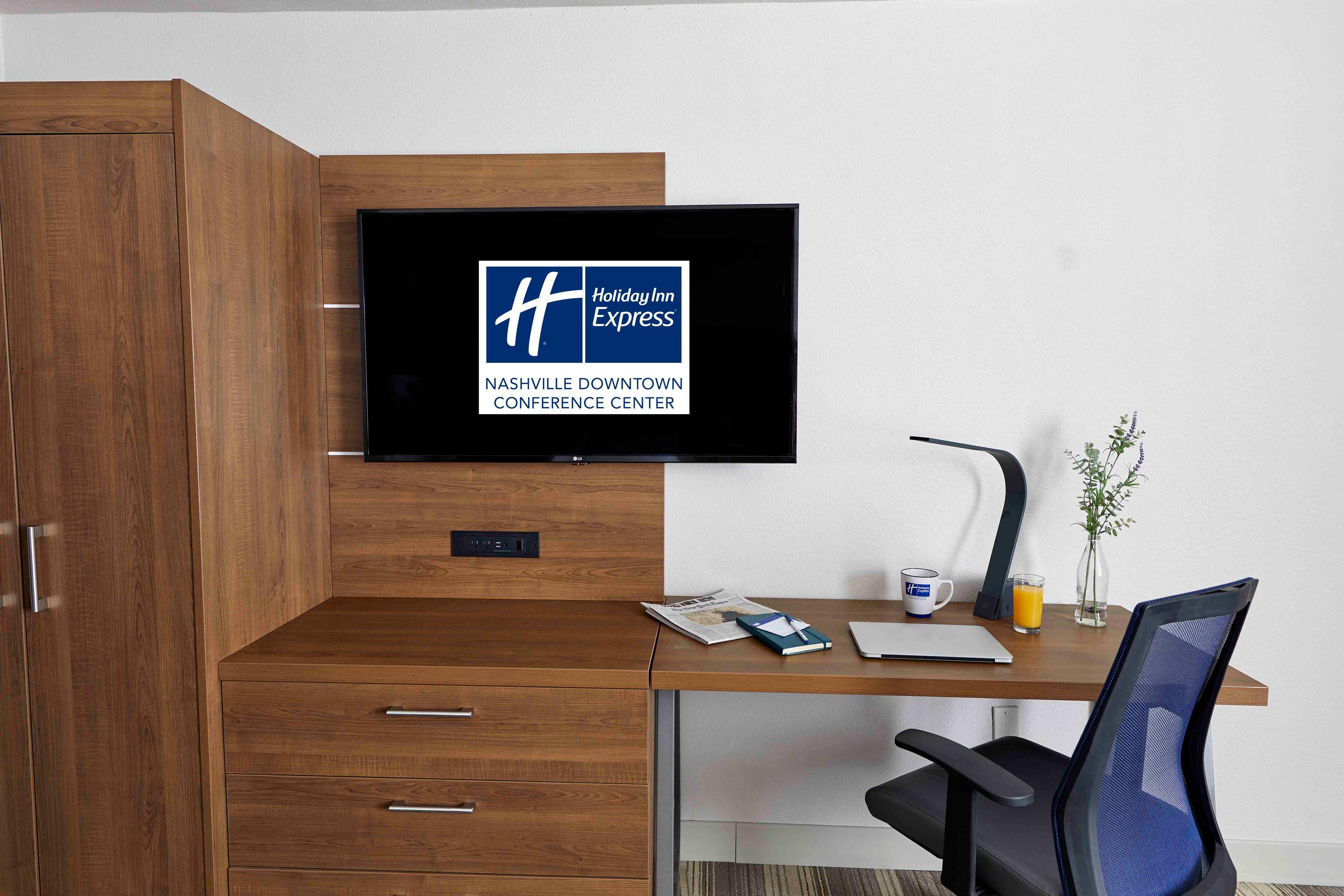 Holiday Inn Express Nashville-Downtown - Broadway By Ihg Extérieur photo