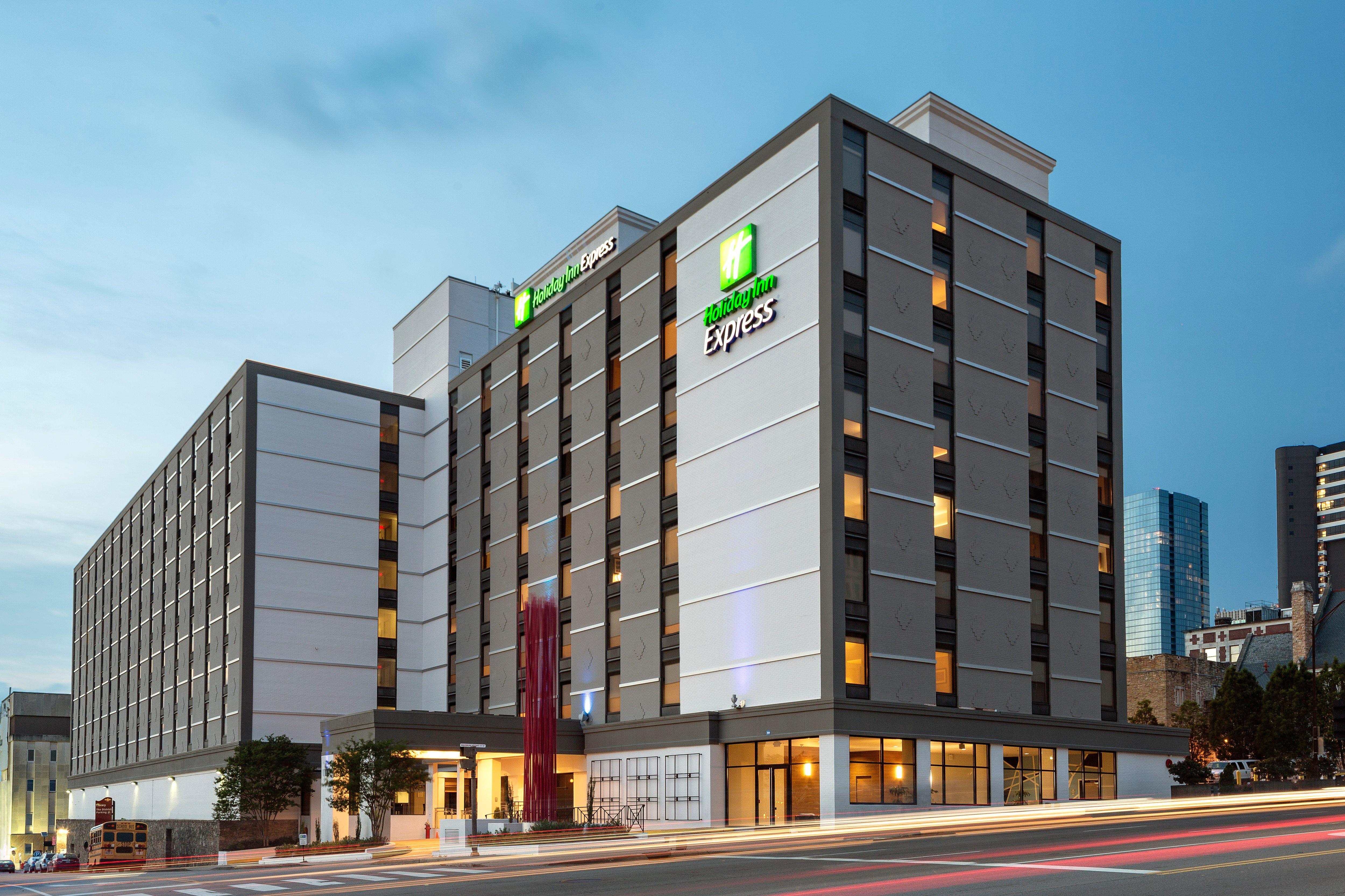 Holiday Inn Express Nashville-Downtown - Broadway By Ihg Extérieur photo