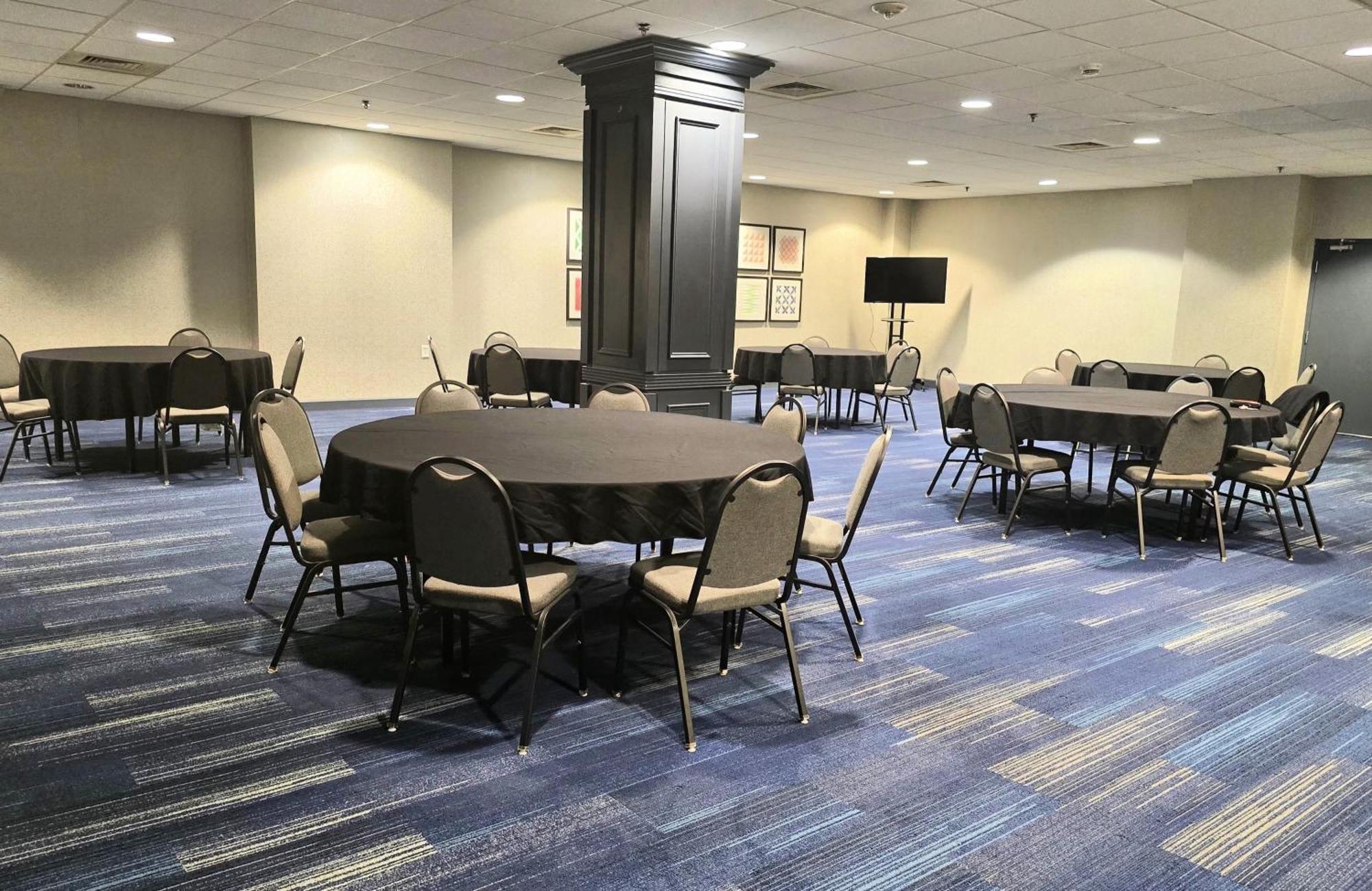 Holiday Inn Express Nashville-Downtown - Broadway By Ihg Extérieur photo