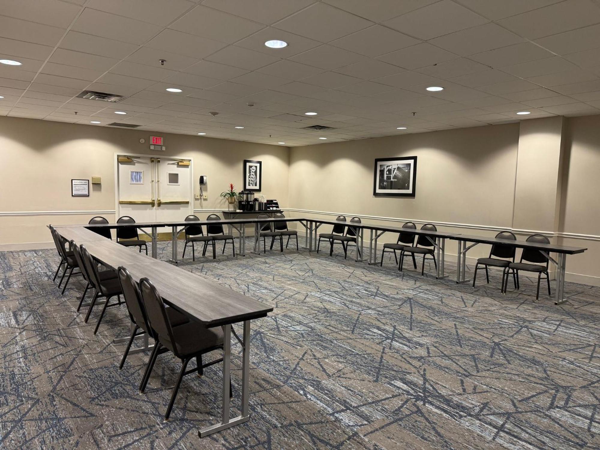 Holiday Inn Express Nashville-Downtown - Broadway By Ihg Extérieur photo