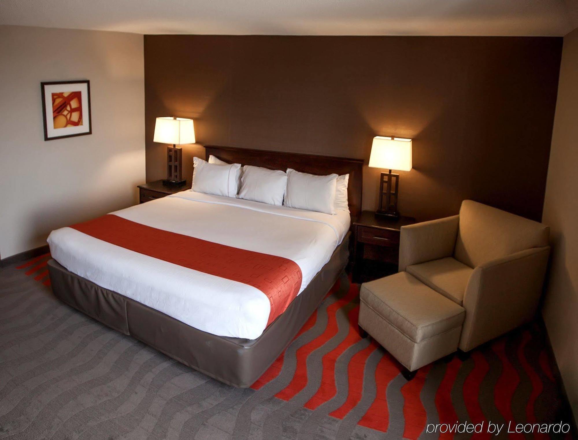 Holiday Inn Express Nashville-Downtown - Broadway, An Ihg Hotel Extérieur photo